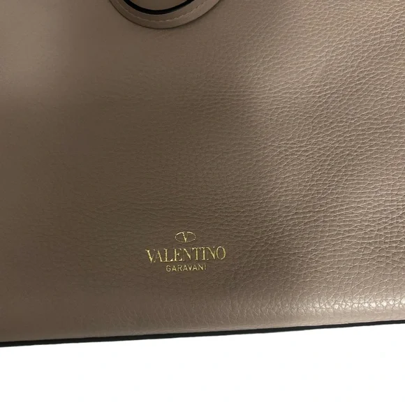 NWT VALENTINO POUDRE EAST WEST SHOPPING TOTE - Picture 8 of 13